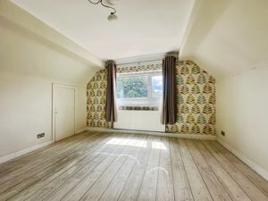 Bedroom 3- click for photo gallery